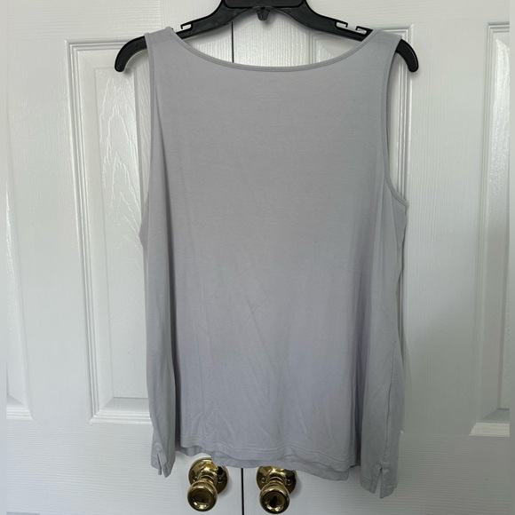 Chico’s Scoop Neck Tank Top - Picture 2 of 3